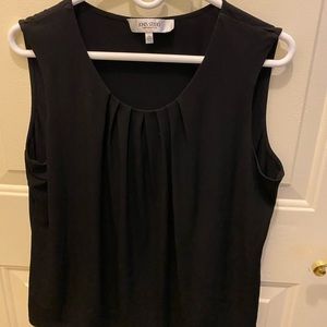 Jones Studio black sleeveless top